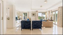 Luxurious and spacious front line beach villa in Las Chapas, Marbella East