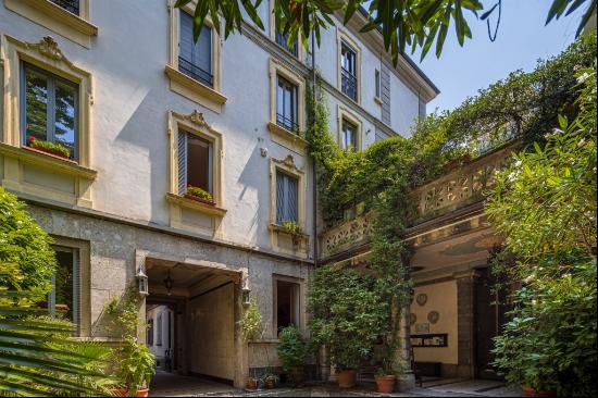 Exclusive historic residence in the heart of the city