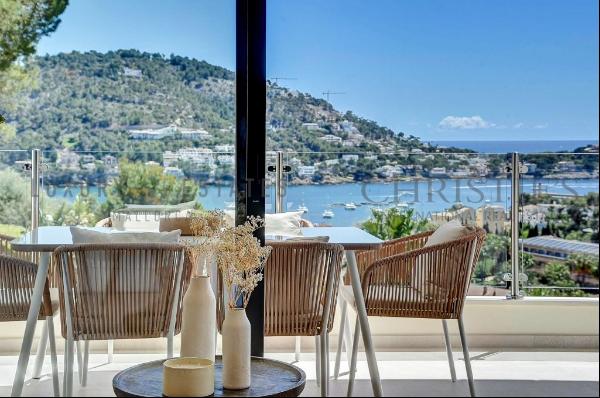 Renovated apartment with views of the harbor in Puerto de Andratx