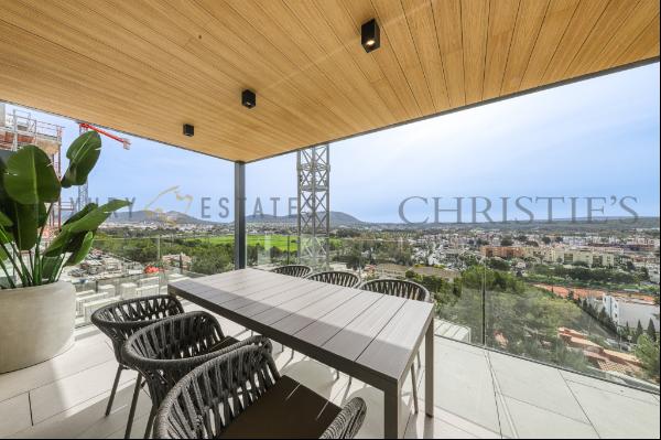 Newly built apartment in Santa Ponsa with large balcony and community pool