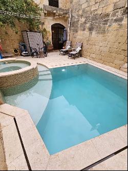 Naxxar House of Character