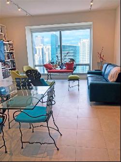 1425 Brickell Ave 42D