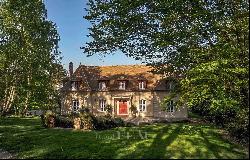 Versailles Glatigny – An exceptional family home