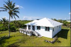 OCEANFRONT SEA SHELL VILLA, Abaco, Green Turtle Cay - MLS 58527