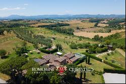 Lake Trasimeno - BOUTIQUE HOTEL WITH VINEYARDS AND SPA FOR SALE IN UMBRIA