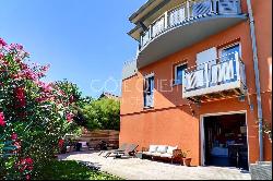 CAPBRETON – A 4-BED TRIPLEX PROPERTY WITH A GARDEN AND ENJOYING AN OCEAN VIEW