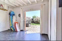 CAPBRETON – A 4-BED TRIPLEX PROPERTY WITH A GARDEN AND ENJOYING AN OCEAN VIEW