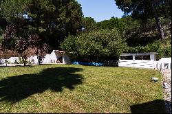 6 Bedroom Farm, Setubal