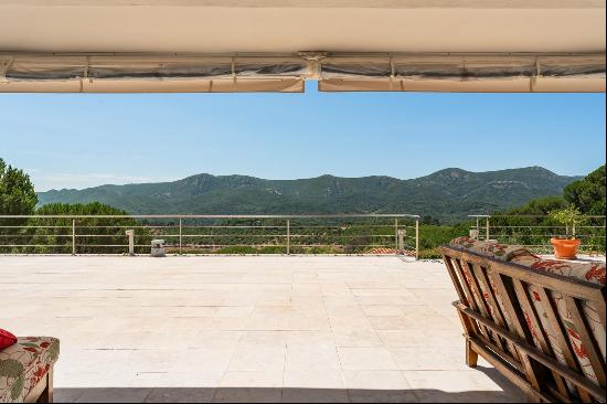 6 Bedroom Farm, Setubal