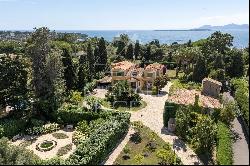 Exclusive Domain Properties in Cap d'Antibes west side with 4873 m2 landscaped park