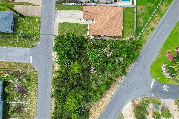 Prime Corner Lot With No HOA Near Beach Access