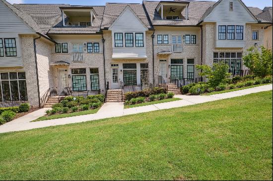 Luxury Townhome in Upscale Community - Aria