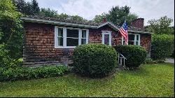 8 Lilac Avenue, Lebanon NH 03766