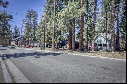 1013 Shepherds Drive, South Lake Tahoe CA 96150