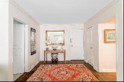 139 East 63rd Street,  2-C