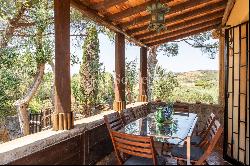 Charming stone villa with garden in Ansedonia