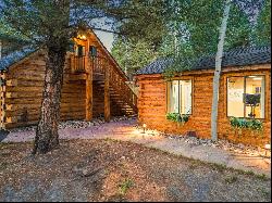 Escape to the Comforts of a Mountain Log Home!