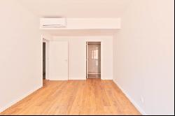 Flat, 2 bedrooms, for Sale