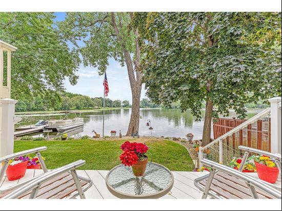 750 Carla Lane, Little Canada, MN, 55109, USA