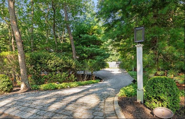 3 Cedar Trail, East Hampton, NY, 11937, USA