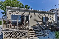 Waterfront Cottage in Provincetown's East End with Stunning Harbor Views