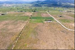 10 Acres of Prime Land in Etna