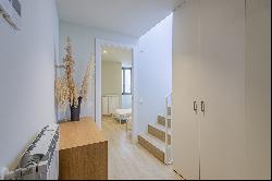 Fantastic new construction penthouse with terrace in Gran Via