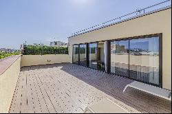 Fantastic new construction penthouse with terrace in Gran Via