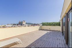 Fantastic new construction penthouse with terrace in Gran Via