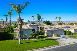 Amazing Location Pool Home in Indian Wells