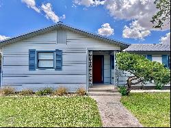 620 North Summer Street, Marfa, TX 79843