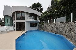 Spacious house near Joatinga Beach with beautiful sea view