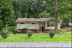 102 Indian Trail, Taylors SC 29687