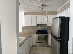 1204 Whitney Avenue #APT 104, Hamden CT 06517