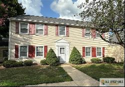 236 Marblehead Lane Unit B, Jamesburg NJ 08831