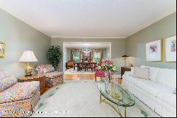 3782 Chippendale Drive, Okemos MI 48864