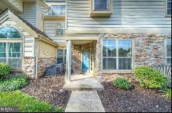 1302 Foxmeadow Drive #CONDO 1302, Royersford PA 19468