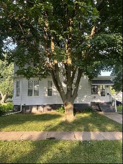 402 E Cherry Street, Leroy IL 61752