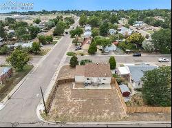 118 Gamble Lane, Pueblo CO 81001