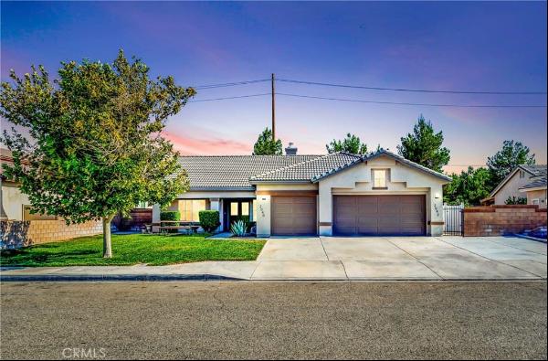 2040 W Avenue J7, Lancaster CA 93536