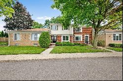 2106 PARMENTER Boulevard, Royal Oak MI 48073