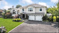 70 Gloucester Road, Massapequa NY 11758