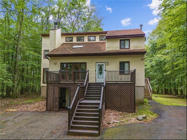 569 Whippoorwill Drive, Pike County PA 18324