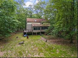 569 Whippoorwill Drive, Pike County PA 18324