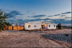 12404 Palomas Avenue NE, Albuquerque NM 87122