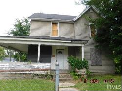 1124 S Gallatin Street, Marion IN 46953