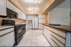 205 E Harmon Avenue #409, Las Vegas NV 89169