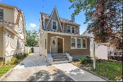 92-23 212th Street, Queens Village NY 11428