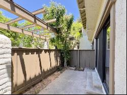 1202 Indiana Avenue #15, South Pasadena CA 91030