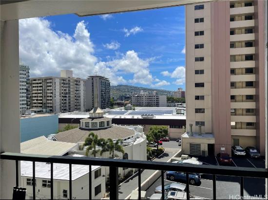 747 Amana Street Unit 607, Honolulu HI 96814